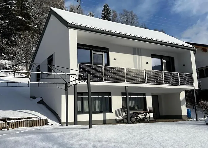 Haus Sonnleiten 度假居 *